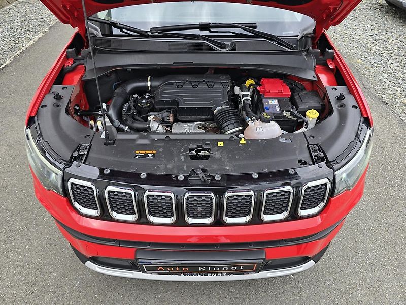 Jeep Compass 110kW LIMITED KAMERA+NAVI - fotka 44 z 44