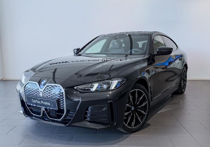 BMW i4 eDrive35 Gran Coupe - fotka 3 z 6