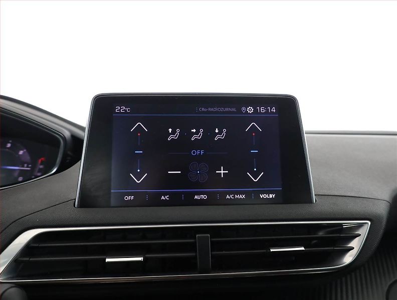 Peugeot 5008 (2021) 1.5 BlueHDi, 7 míst, ČR,1.maj - fotka 12 z 20