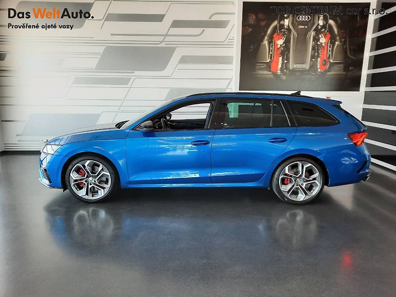 Škoda Octavia (2021) Combi RS 2.0 TSI (180kW/245k) - fotka 3 z 27