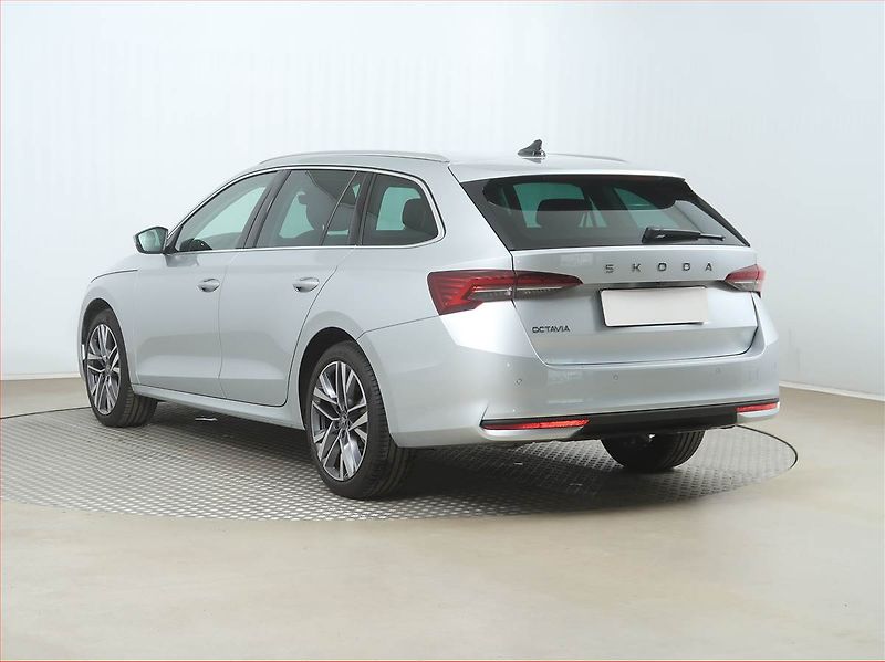 Škoda Octavia (2025) 2.0 TDI, Top Selection - fotka 4 z 22