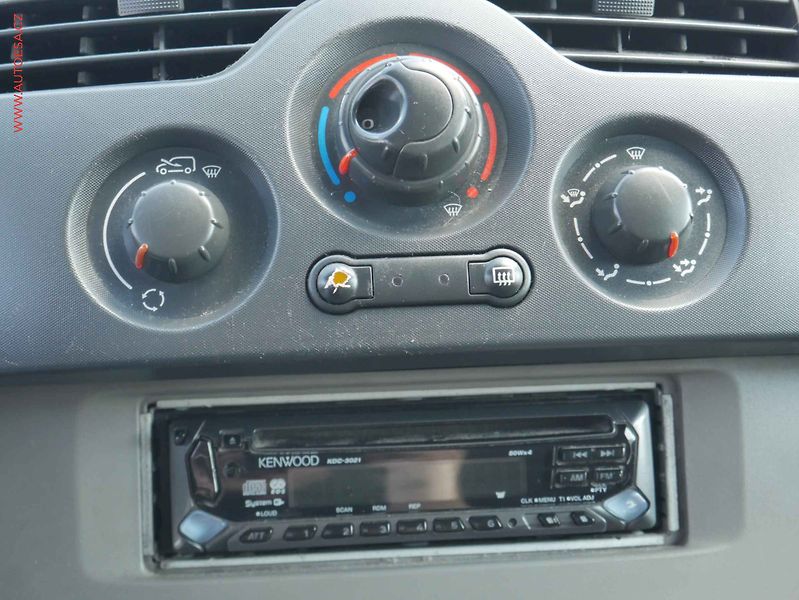 Renault Kangoo (2009) 1.5dCi, ČR, AC - fotka 11 z 14