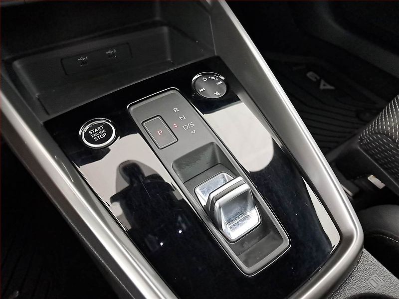 Audi A3 (2020) 35 TFSI - fotka 13 z 19