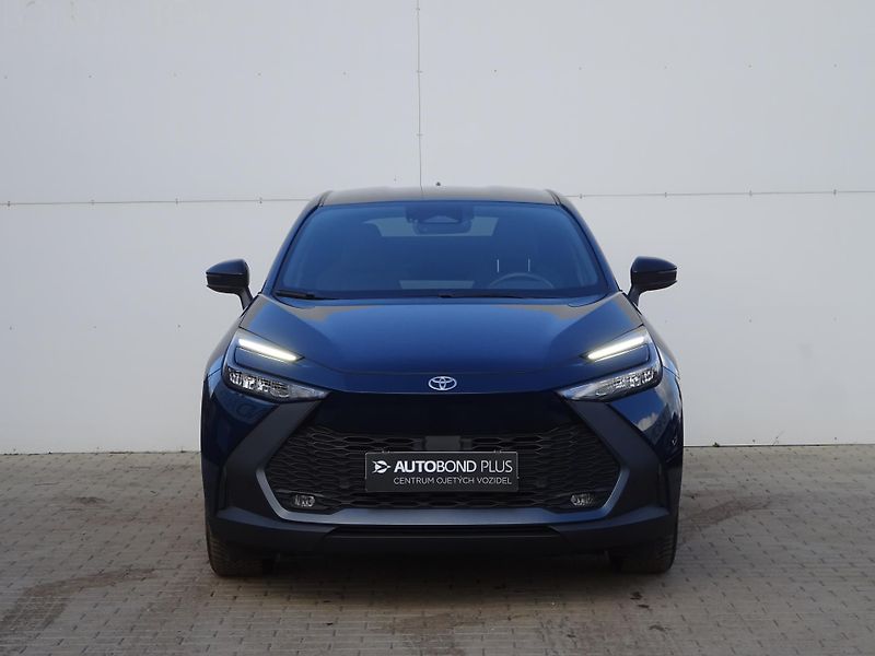Toyota C-HR 1.8 HSD e-CVT 140k Style - fotka 4 z 20