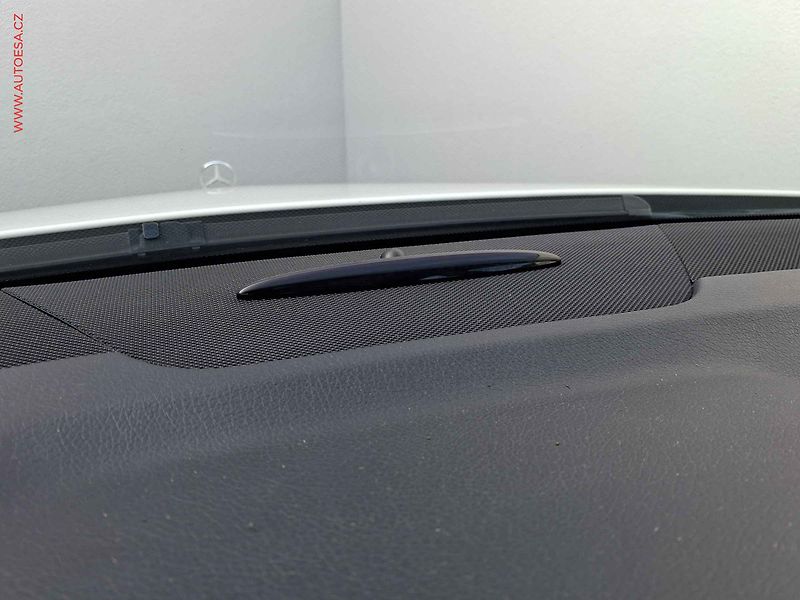 Mercedes-Benz Třídy C (2012) 2.2 CDi C 250 CDi 4Matic, 1 - fotka 15 z 17