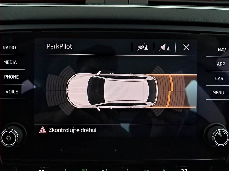 Škoda Octavia (2017) Style Plus 1.6 TDI, Automat - fotka 25 z 29