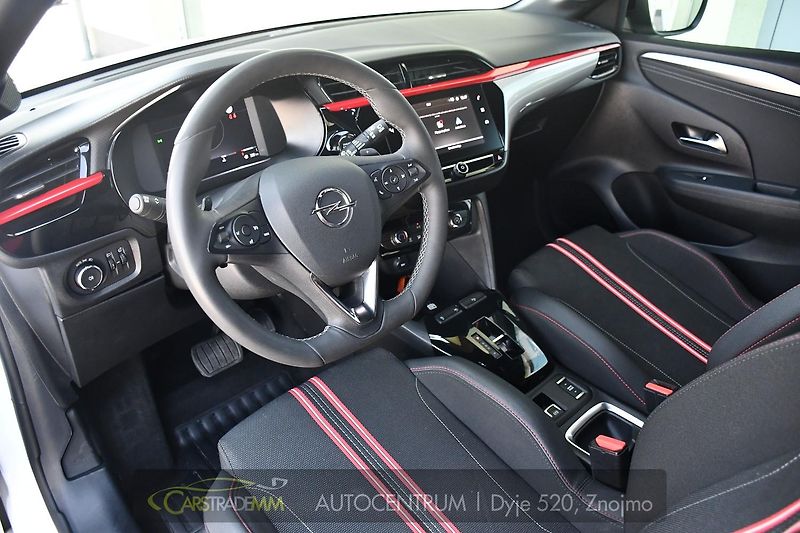 Opel Corsa 1.2T 96kW GS AUTOMAT - fotka 9 z 51