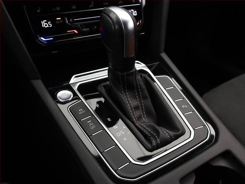 Volkswagen Arteon (2021) 2.0 TDI 4Motion - fotka 11 z 21