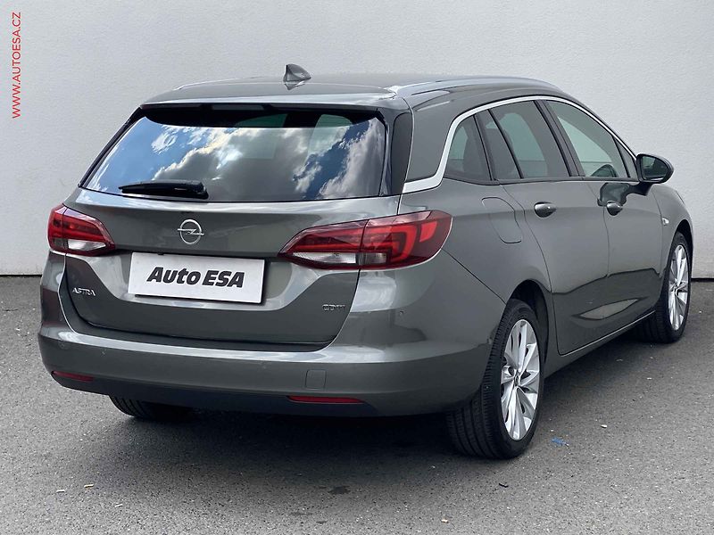 Opel Astra (2017) 1.6 CDTi, ČR, Innovation, AT - fotka 4 z 18
