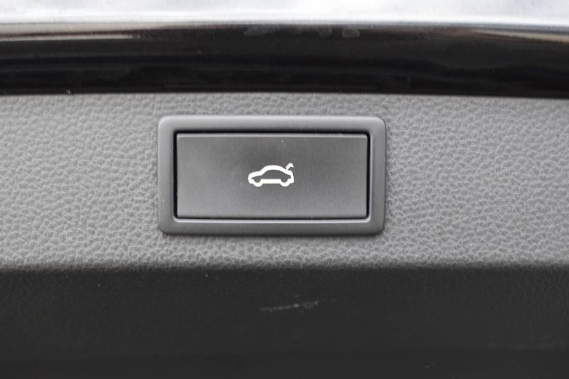 Škoda Karoq (2022) 1.5TSI 110kW Tour,DSG,Webasto - fotka 12 z 29