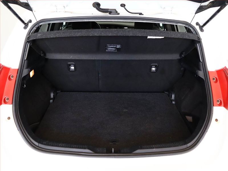 Toyota Auris (2013) Hybrid, Automat, Serv.kniha - fotka 12 z 21