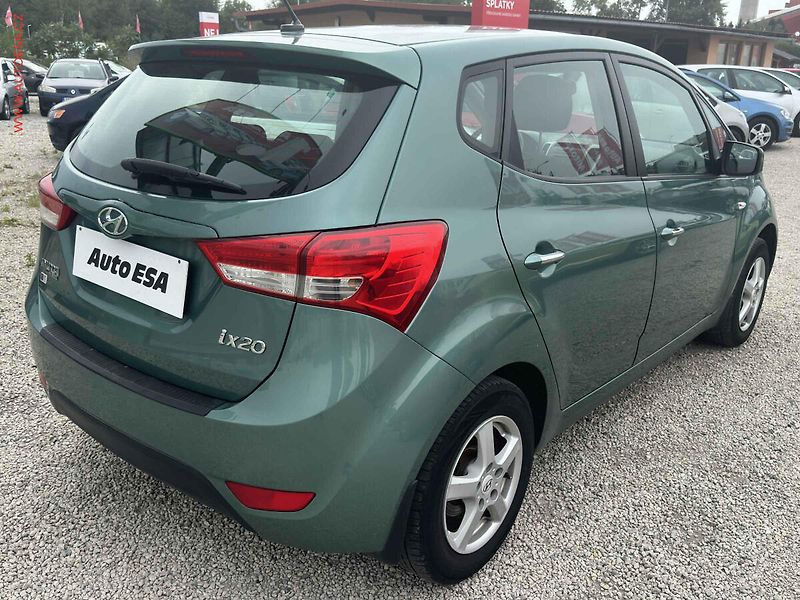 Hyundai ix20 (2012) 1.4i, ČR, servis.kniha, AC - fotka 6 z 18