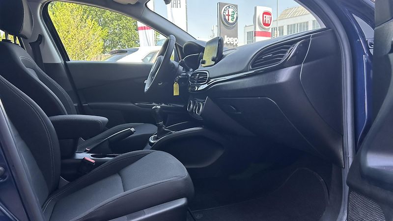Fiat Tipo 1.0i Fire Fly SW Life  - fotka 11 z 15