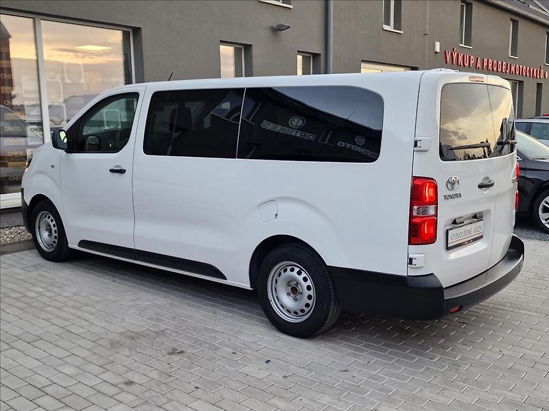 Toyota ProAce Verso 2.0 D-4d 140k L2 106kW - fotka 7 z 45