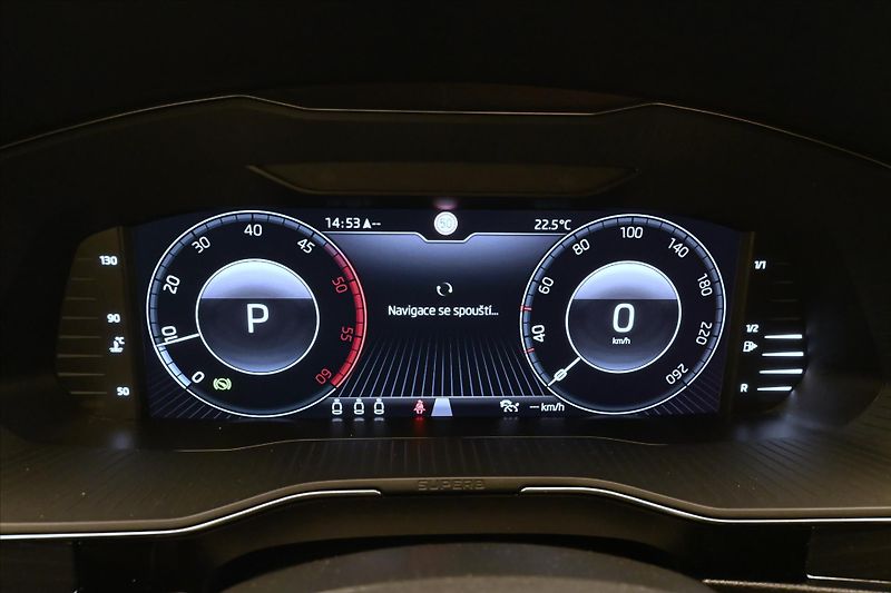 Škoda Superb 2,0 TDI 110 kW DSG Style Záruk - fotka 16 z 33