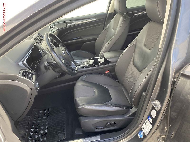 Ford Mondeo (2016) 2.0 TDCi, AT, LED, navi - fotka 9 z 19