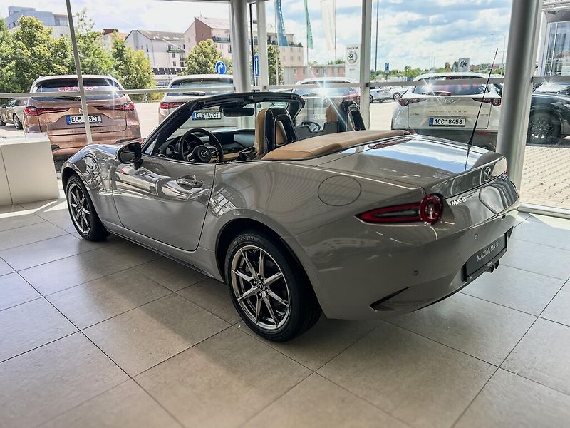 Mazda MX-5 (2026) 1.5L SKYACTIV G - fotka 5 z 20