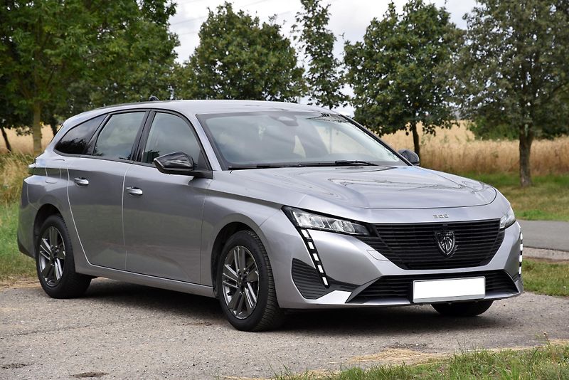 Peugeot 308 1.2 PureTech A/T,LED,TEMP,DPH - fotka 6 z 50