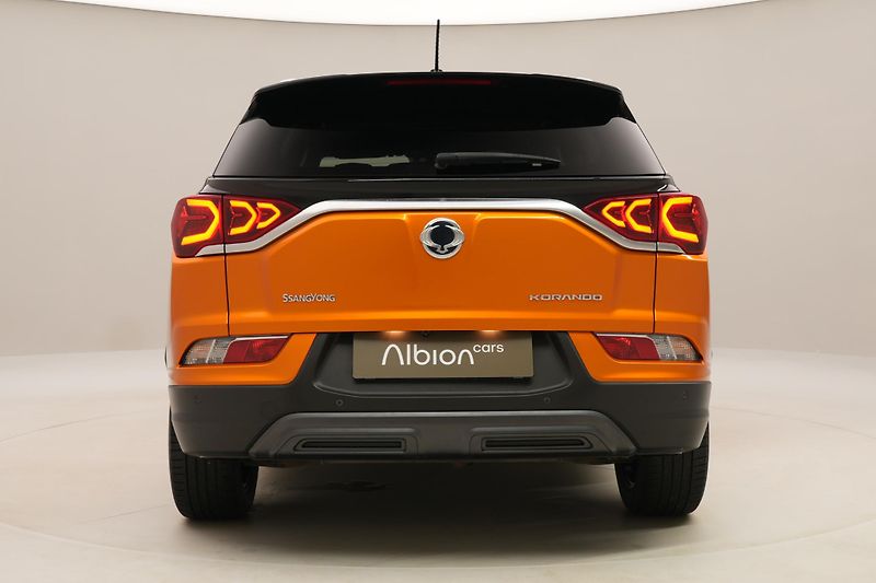 SsangYong Korando 1.5 T-GDI PREMIUM REZERVACE - fotka 11 z 38