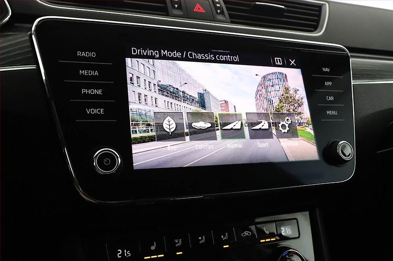 Škoda Superb (2024) 2.0 TDI - fotka 14 z 22