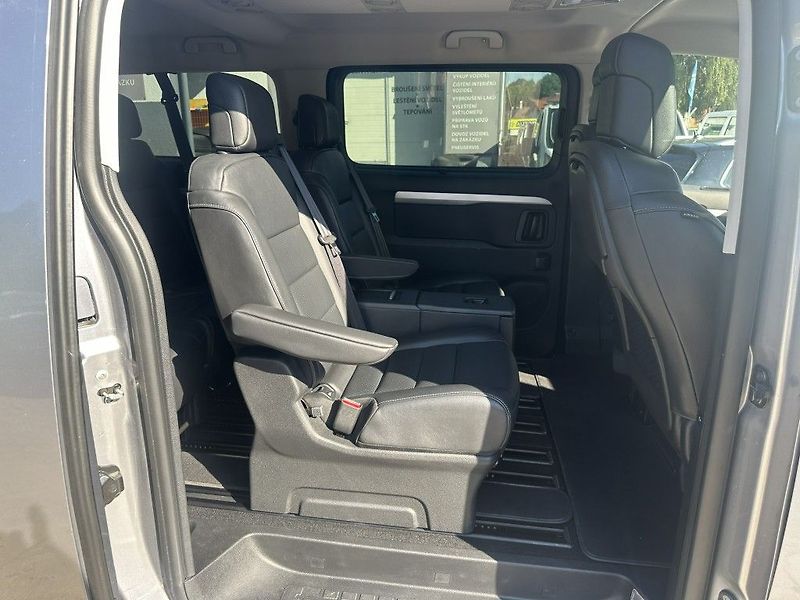 Toyota ProAce 2.0 TDi 130kW serviska - fotka 23 z 28