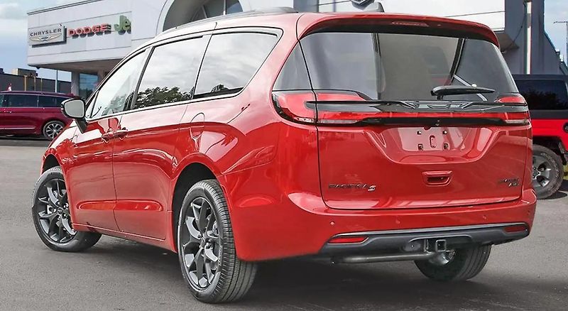 Chrysler Pacifica (2026) Nová 2027 ve výrobě, AWD - fotka 4 z 5