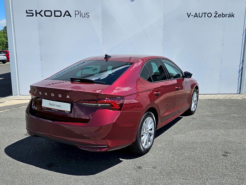 Škoda Octavia (2025) SELECTION TSI 85/1.5 M6F - fotka 2 z 30