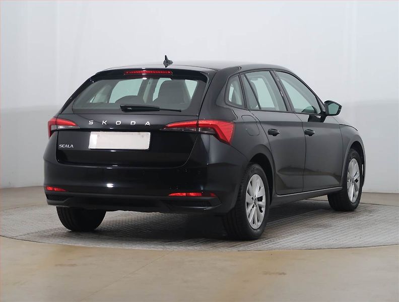 Škoda Scala (2025) Selection 1.0 TSI - fotka 5 z 20