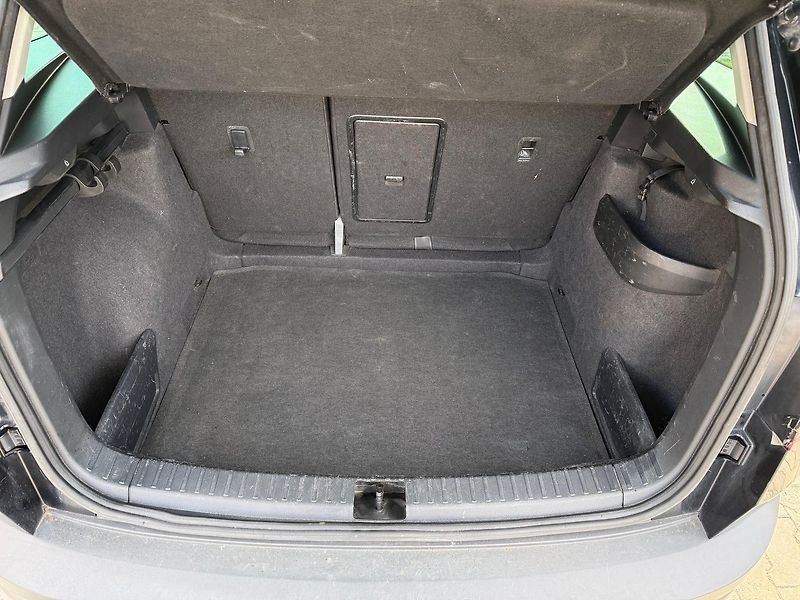 Škoda Karoq (2020) 1,6 TDI STYLE - fotka 11 z 14