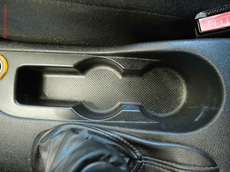 Peugeot 308 (2009) 1.6i SW, ČR, AC - fotka 19 z 21