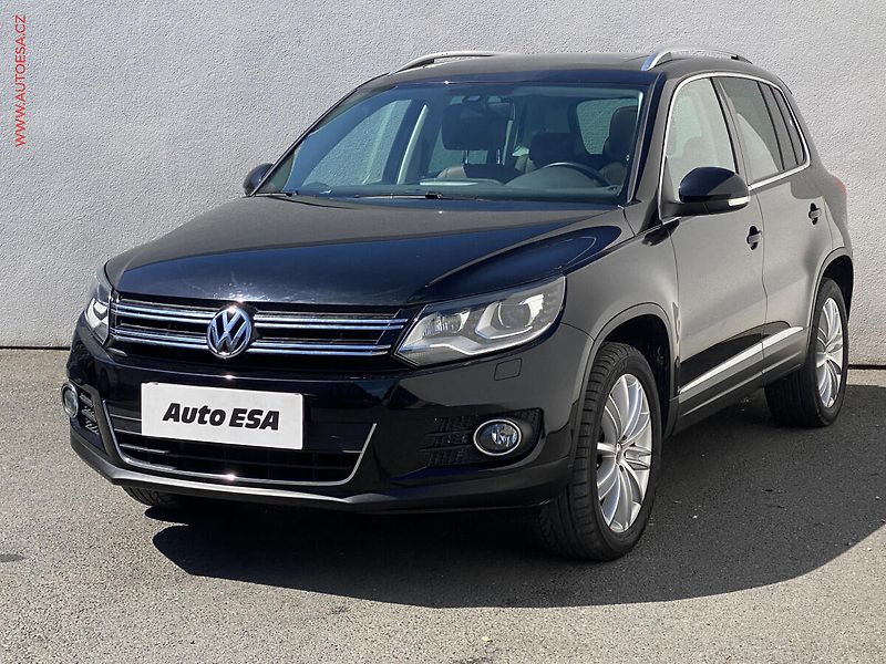 Volkswagen Tiguan (2012) 2.0 TSi 4x4, Sport&Style - fotka 3 z 19