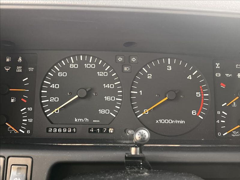 Nissan Patrol 2,8   EXPEDIČNÍ SPECIÁL - fotka 13 z 39