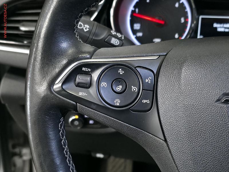 Opel Insignia (2021) 2.0 CDTi, AT, LED, navi - fotka 18 z 18