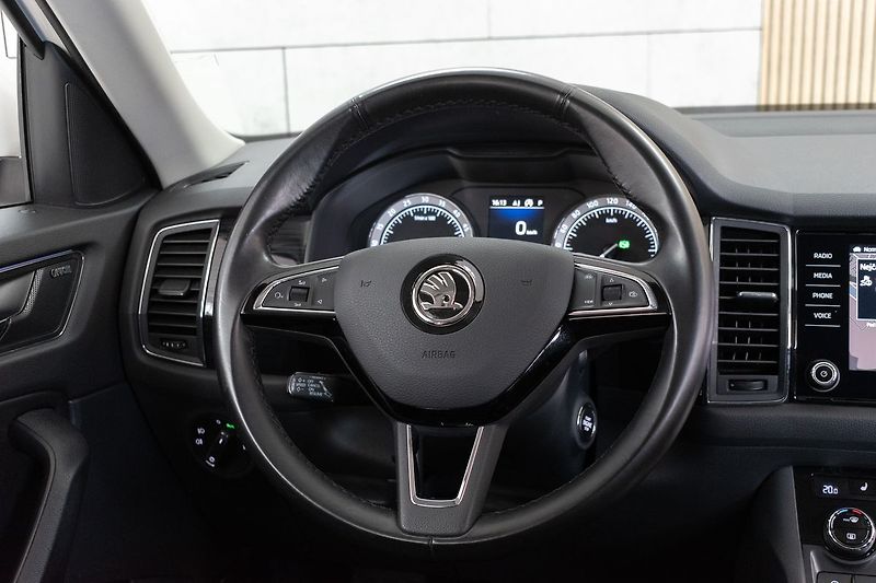 Škoda Kodiaq 2.0 TDI 4x4*STYLE+*TAŽNÉ*ČR 1M - fotka 20 z 47