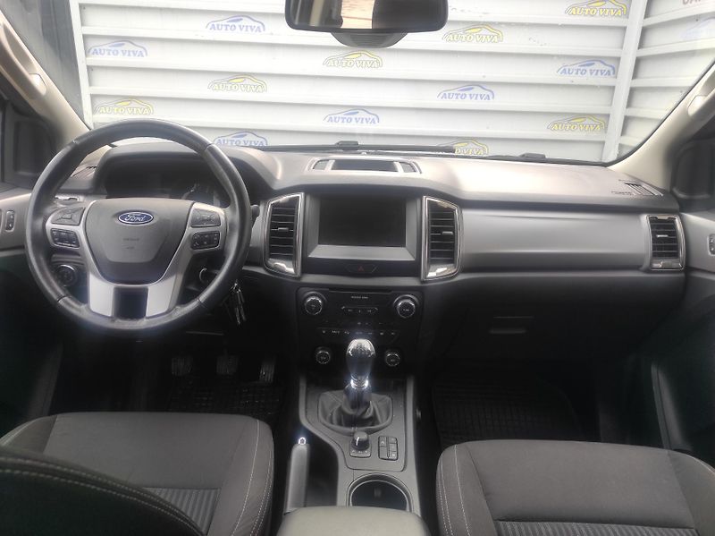 Ford Ranger 2.0EB DC XLT 4x4, Naviják, TZ - fotka 8 z 23