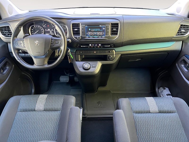Peugeot Traveller (2021) L2 8MÍST 2.0HDi 130kW TAŽNÝ CZ - fotka 10 z 31