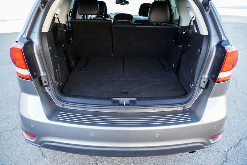 Fiat Freemont 2.0 Multijet LOUNGE - fotka 43 z 43