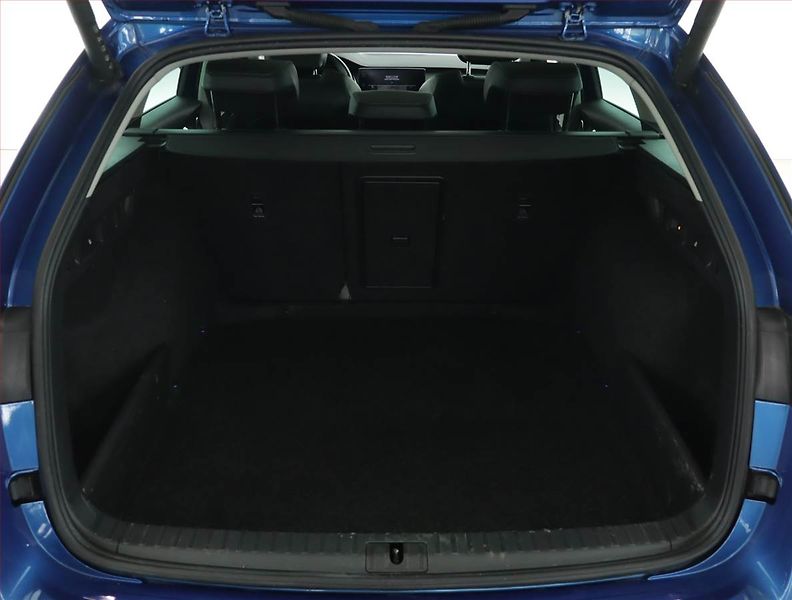Škoda Octavia (2023) Style 2.0 TDI - fotka 14 z 19