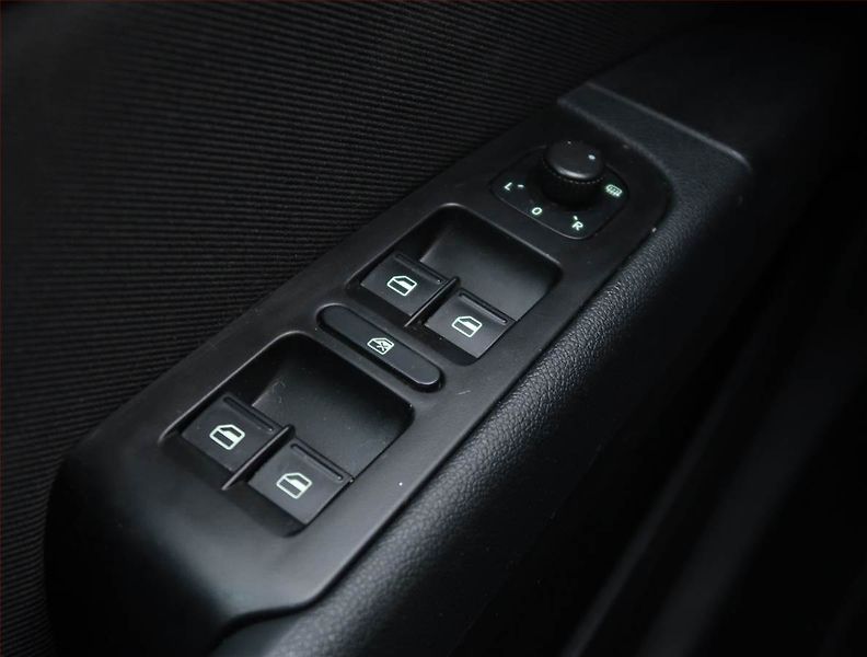 Škoda Superb (2010) Ambition 2.0 TDI, Serv.kniha - fotka 15 z 18