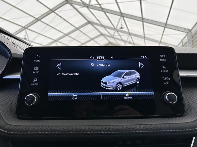 Škoda Fabia 1.0 TSI Top selection - fotka 10 z 26