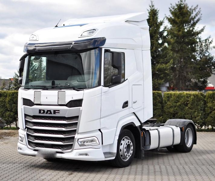 DAF XF (2023) 4x2 lowdeck EURO 6 - fotka 2 z 14