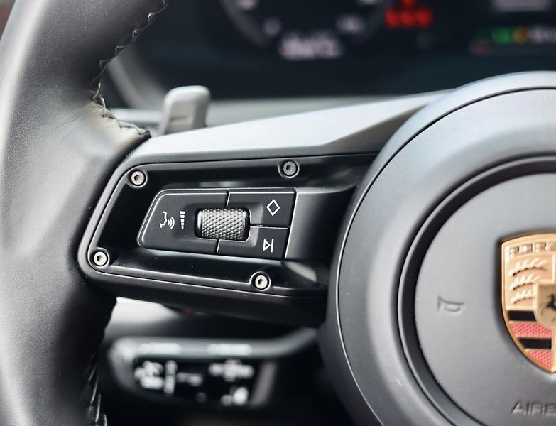 Porsche Cayenne (2025) Coupe E-Hybrid 360KW Techart - fotka 34 z 46