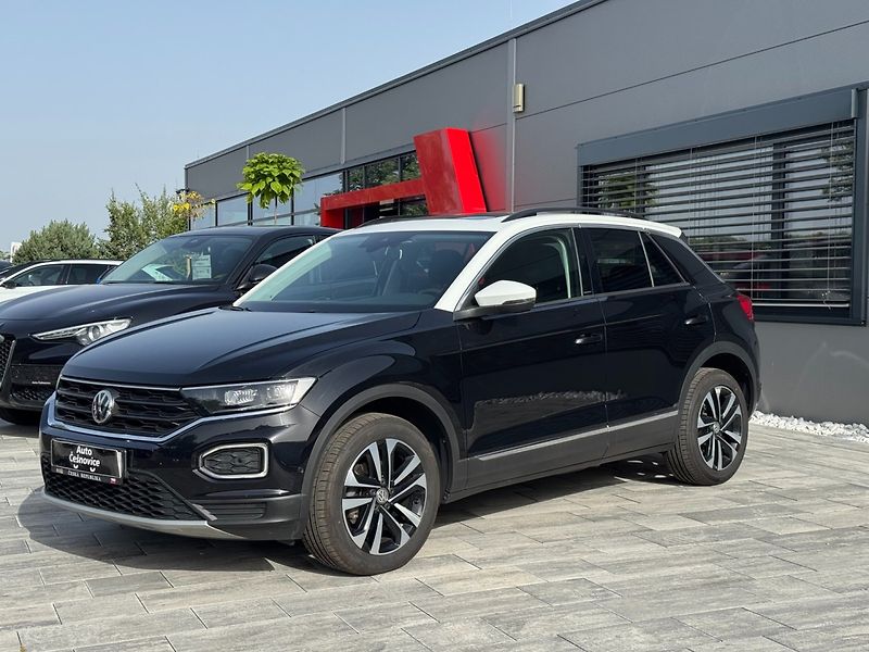 Volkswagen T-Roc (2019) IQ. DRIVE 1,5 TSI 110 KW - fotka 1 z 36