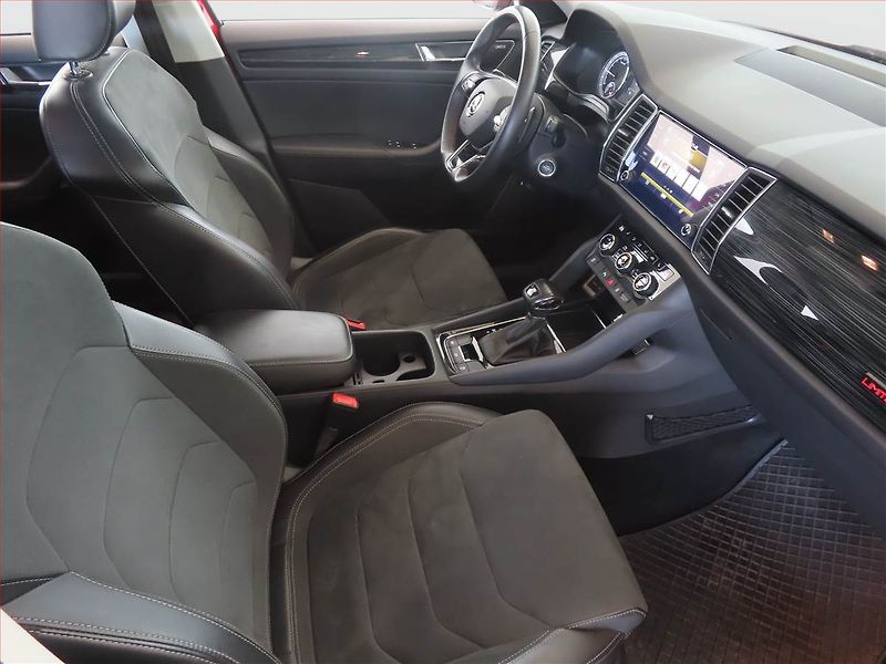 Škoda Kodiaq (2019) Style 2.0 TDI 4x4, KESSY - fotka 9 z 23
