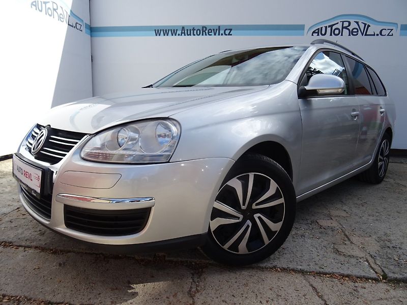 Volkswagen Golf (2009) 1.9TDi,77kW,S.kniha - fotka 2 z 22
