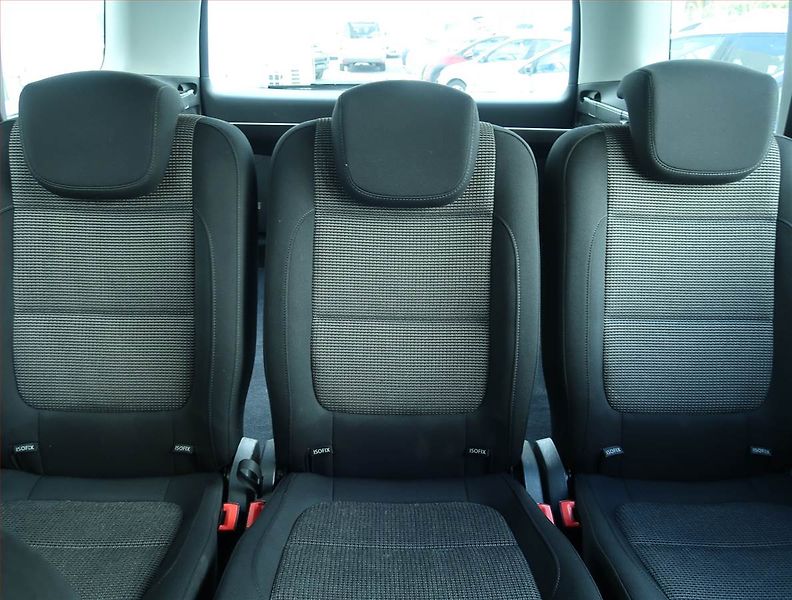Volkswagen Sharan (2014) 2.0 TDI, Serv.kniha, Tempomat - fotka 10 z 15