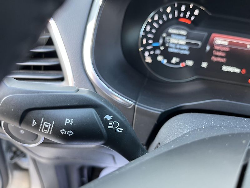 Ford S-MAX (2021) 2.0EcoTAŽNÉ*LIFT*2KAMERA*SPORT - fotka 40 z 42
