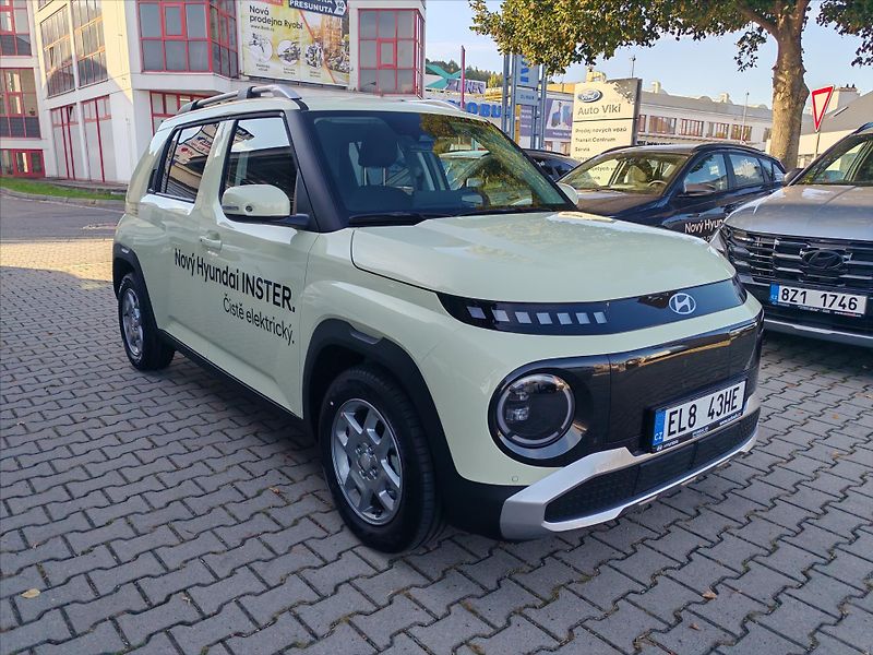 Hyundai INSTER 49 kWh PWR  STYLE TECHNOLOGY - fotka 6 z 18