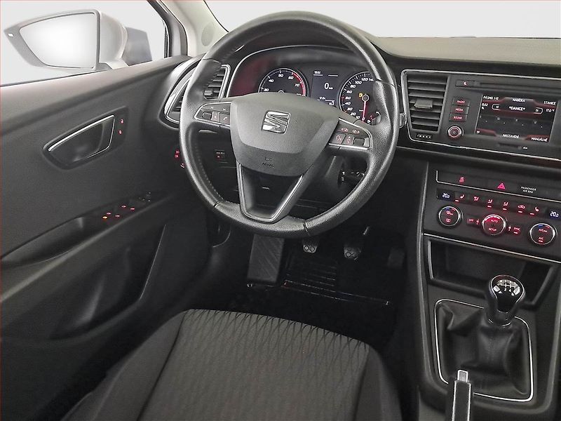 Seat Leon (2014) 1.4 TSI, Tempomat - fotka 7 z 18