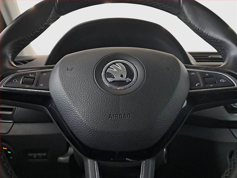 Škoda Fabia (2015) 1.2 TSI, Tempomat - fotka 14 z 15